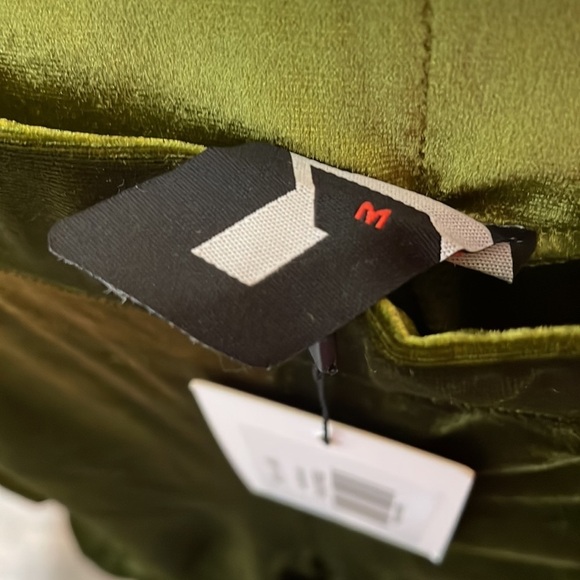 NWT Gsuwoo 2 piece velour suit size - M - Picture 11 of 12